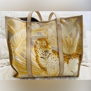 SALVATORE FERRAGAMO Animal Print Jungle Tote Handbag Purse